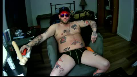 Snapshot of livingpuddle chatting on May 14, 2026, 12:17 am livingpuddle online show from May 14, 2026, 12:17 am