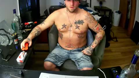Snapshot of livingpuddle chatting on May 31, 2026, 11:17 pm livingpuddle online show from May 31, 2026, 11:17 pm
