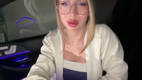 OnlyFans livia77   twitter liv20 4u online show from April 6, 2026, 3:37 am