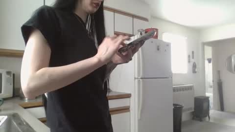 Snapshot of livmirage chatting on April 27, 2026, 6:17 pm Liv Mirage online show from April 27, 2026, 6:17 pm