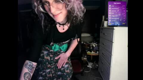 Livolio online show from December 31, 2024, 9:39 pm