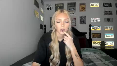 Livvy online show from February 3, 2026, 6:11 am