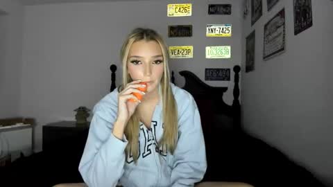 Livvy online show from April 9, 2026, 4:45 am