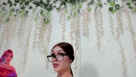 Snapshot of liz_lunaa chatting on May 30, 2026, 9:45 pm Liz Luna online show from May 30, 2026, 9:45 pm