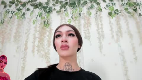 Snapshot of liz_lunaa chatting on June 2, 2026, 8:44 pm Liz Luna online show from June 2, 2026, 8:44 pm