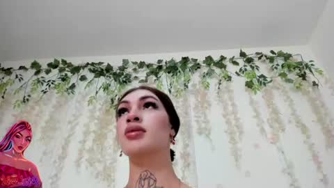 Snapshot of liz_lunaa chatting on June 17, 2026, 8:32 pm Liz Luna online show from June 17, 2026, 8:32 pm