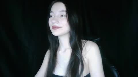 Snapshot of liza__kitty chatting on December 4, 2025, 11:19 am Liza Kitty online show from December 4, 2025, 11:19 am