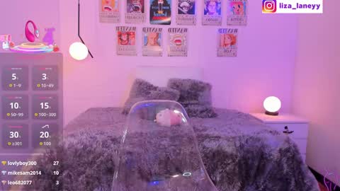 Snapshot of liza_bennet chatting on November 13, 2025, 5:06 am Liza online show from November 13, 2025, 5:06 am