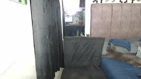 Snapshot of liza_thurner chatting on January 15, 2025, 1:02 am Liza Thurner online show from January 15, 2025, 1:02 am