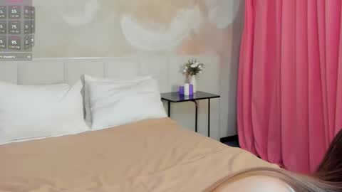 lizaloststar online show from October 31, 2025, 1:50 am