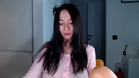 Snapshot of lizamyah chatting on December 4, 2025, 12:14 pm Liza online show from December 4, 2025, 12:14 pm