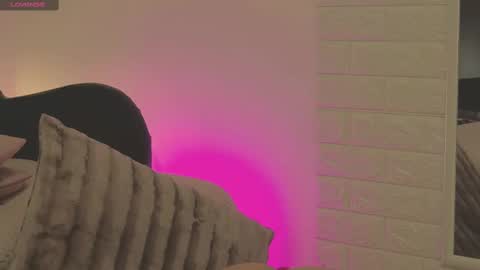 lizasunshine__ online show from March 11, 2025, 7:04 am