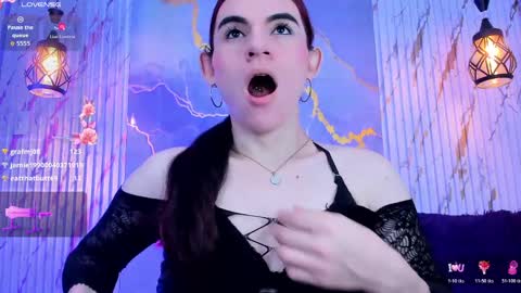 Snapshot of lizz_manson28 chatting on April 28, 2026, 3:17 pm Lizeth Tatiana Mahecha online show from April 28, 2026, 3:17 pm