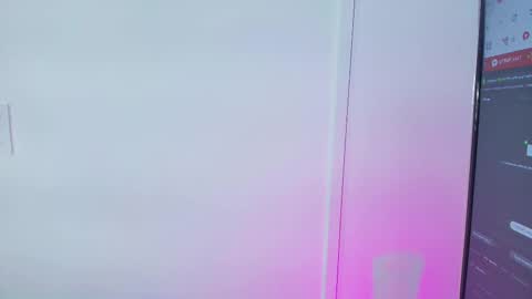 Lizz  online show from February 17, 2025, 12:05 pm