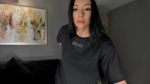 Lizzi  online show from March 20, 2026, 8:57 pm