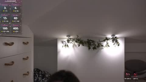 Lizi-Fox online show from March 24, 2026, 10:15 pm