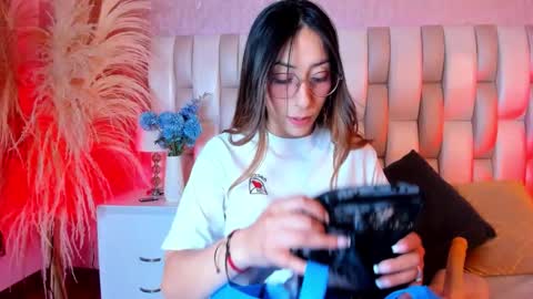 Snapshot of lizzi_hotman chatting on October 25, 2025, 1:29 pm LIZZI online show from October 25, 2025, 1:29 pm