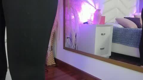 Snapshot of lizzi_hotman chatting on April 17, 2026, 8:45 pm LIZZI online show from April 17, 2026, 8:45 pm