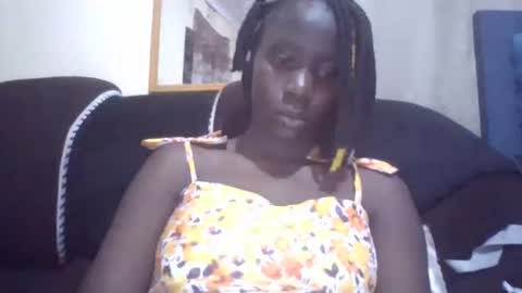 lizzie2020 online show from June 26, 2026, 9:19 pm