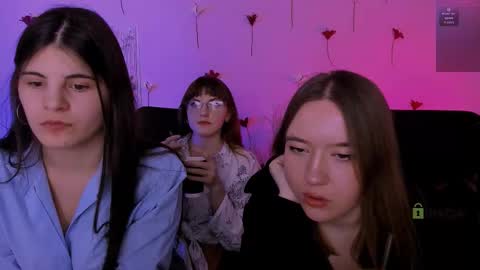 lizzie_boom online show from March 3, 2026, 8:04 pm