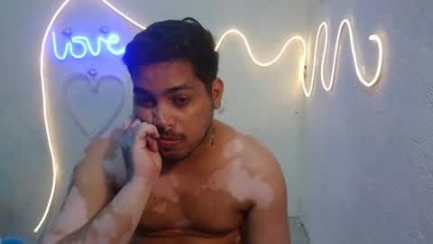 lizzy_955413 online show from March 1, 2026, 11:01 am