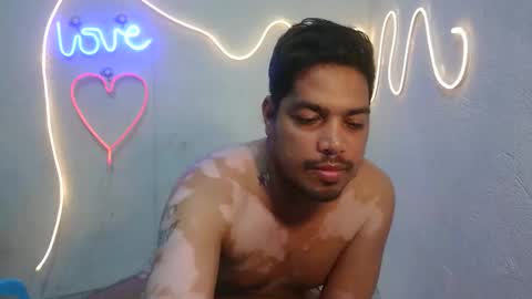 lizzy_955413 online show from March 2, 2026, 3:52 am