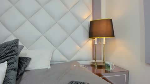  Lizzy  Axel  online show from December 20, 2024, 5:36 am