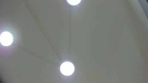  Lizzy  Axel  online show from December 21, 2024, 6:30 am