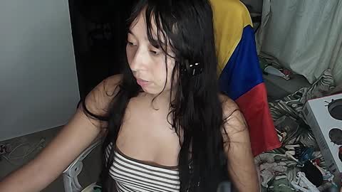 Snapshot of lizzy_kawuaii chatting on February 3, 2026, 4:43 am lizzy online show from February 3, 2026, 4:43 am