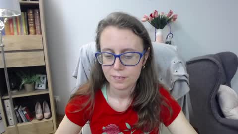 Lizzy online show from May 27, 2026, 5:04 am