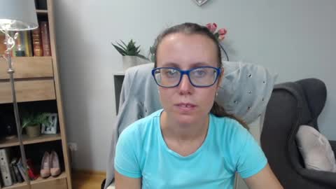 Lizzy online show from July 10, 2026, 4:39 am