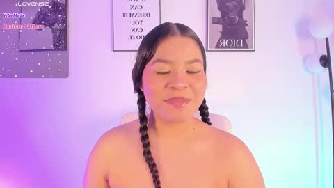 lizzyponcee online show from February 12, 2026, 8:31 am