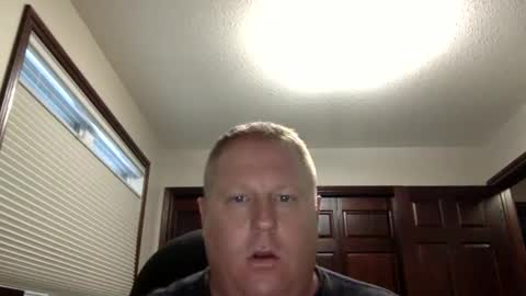 lkn4fun32 online show from December 18, 2024, 10:46 pm