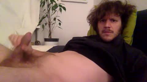 Snapshot of llazer1 chatting on November 17, 2025, 6:57 pm llazer1 online show from November 17, 2025, 6:57 pm