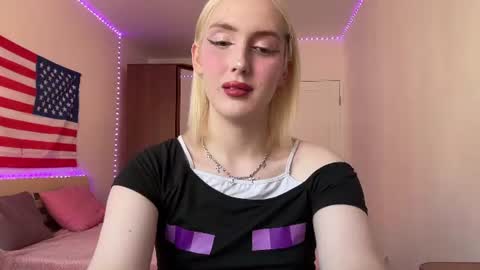 Alina  online show from August 4, 2026, 3:25 pm