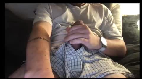 lloydb3600 online show from September 18, 2025, 4:47 am