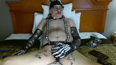 John online show from October 28, 2025, 1:42 am