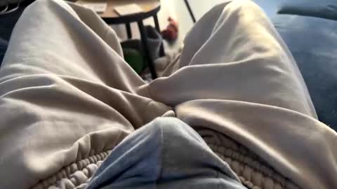 Cumshooter online show from March 29, 2026, 6:35 am