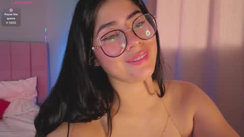 Snapshot of loaluxury chatting on November 21, 2025, 6:06 pm Pamela online show from November 21, 2025, 6:06 pm