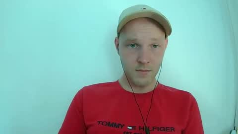 Snapshot of lobert96 chatting on September 11, 2025, 12:16 pm lobert96 online show from September 11, 2025, 12:16 pm