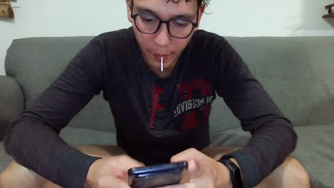 Snapshot of lobomx19 chatting on January 7, 2025, 3:14 am Lobo online show from January 7, 2025, 3:14 am