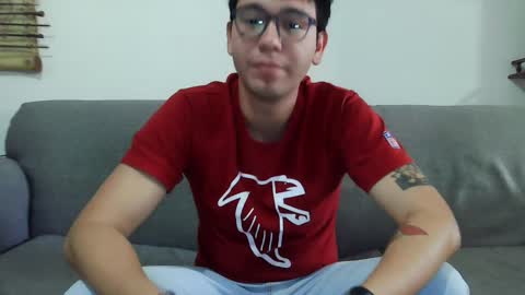 Snapshot of lobomx19 chatting on February 15, 2025, 3:50 pm Lobo online show from February 15, 2025, 3:50 pm