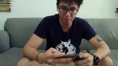 Snapshot of lobomx19 chatting on March 1, 2025, 6:43 pm Lobo online show from March 1, 2025, 6:43 pm