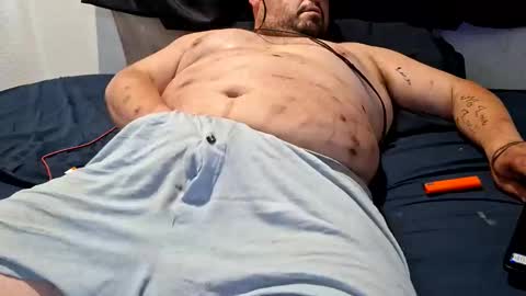 SeekingWaifu online show from October 26, 2025, 5:19 pm