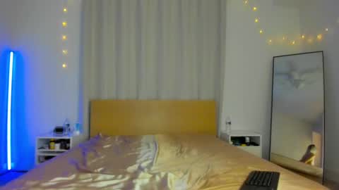 Snapshot of lodaddy_gets_dirty chatting on February 23, 2025, 5:34 am lolo 3 online show from February 23, 2025, 5:34 am