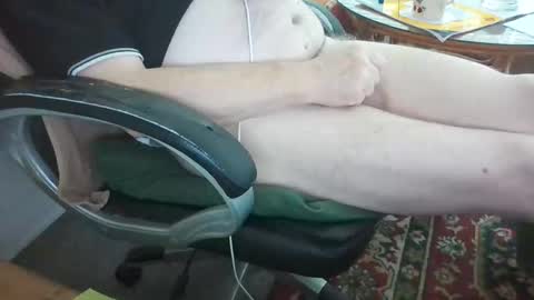 Snapshot of loewe39238 chatting on October 15, 2025, 7:41 am loewe39238 online show from October 15, 2025, 7:41 am