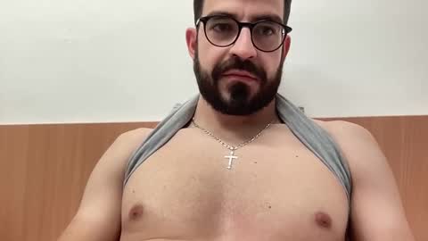 Snapshot of lofas12345 chatting on January 10, 2025, 3:37 pm lofas12345 online show from January 10, 2025, 3:37 pm