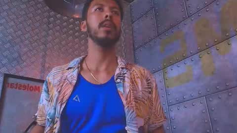 Snapshot of logan_mercer chatting on December 16, 2025, 3:33 am logan_mercer online show from December 16, 2025, 3:33 am