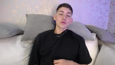 Snapshot of loganfoster_ chatting on December 2, 2025, 8:26 pm Loganfoster online show from December 2, 2025, 8:26 pm