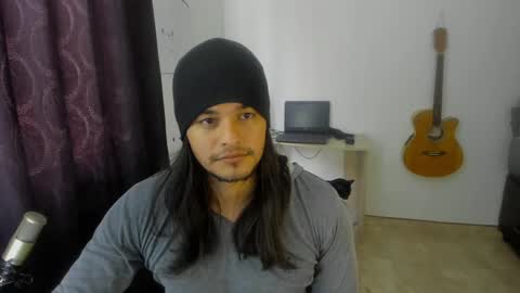 Snapshot of loganhot22 chatting on January 2, 2025, 1:19 pm Logan online show from January 2, 2025, 1:19 pm